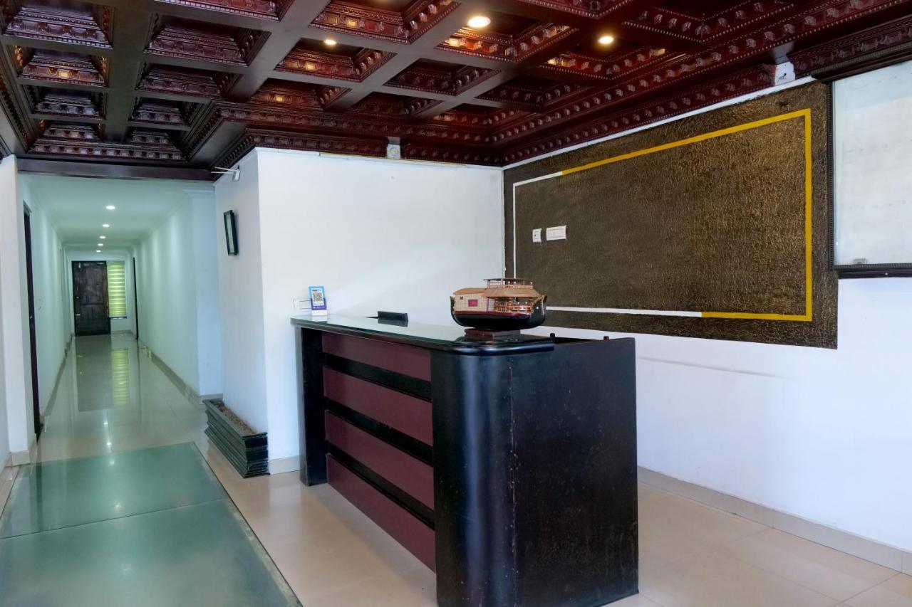 Hotel Lumiere アーラップーザ県 エクステリア 写真